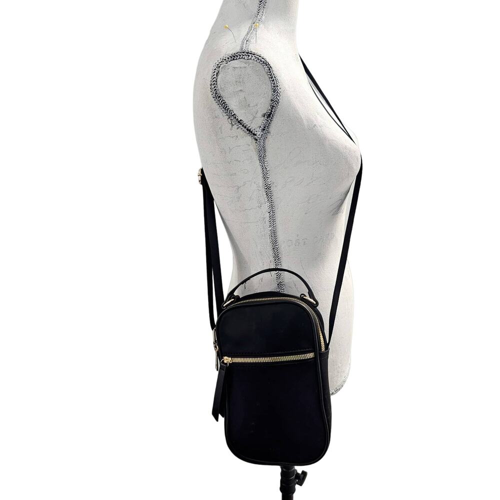LD Black Cellphone Crossbody Bag